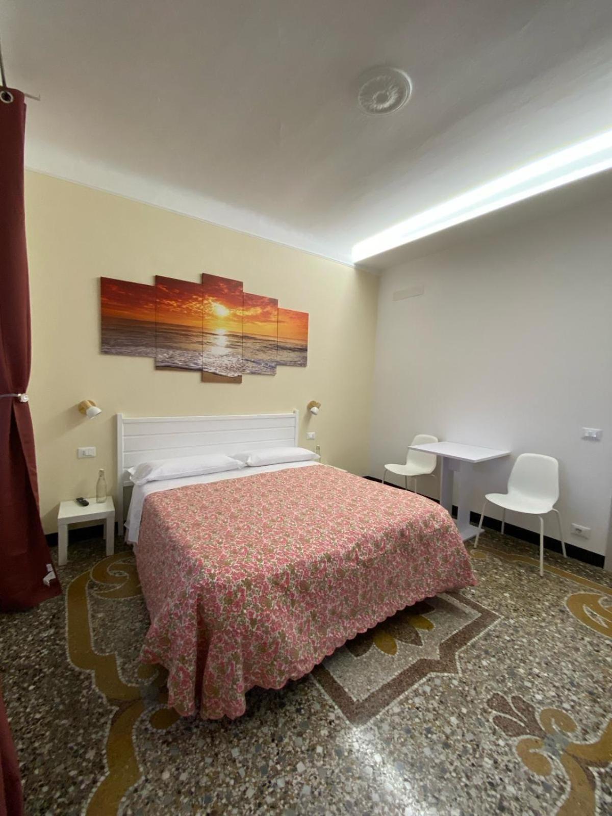 Affittacamere Columbus Camogli Rum bild
